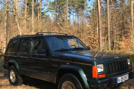 Jeep Cherokee 109.000 km 27.500 &euro; Nürnberg 90409