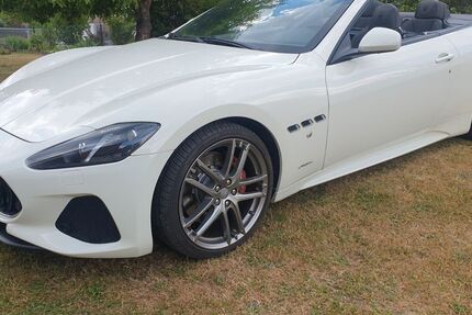 Maserati GranCabrio 22.890 km 87.500 € Lauf a.d.Peg. 91207