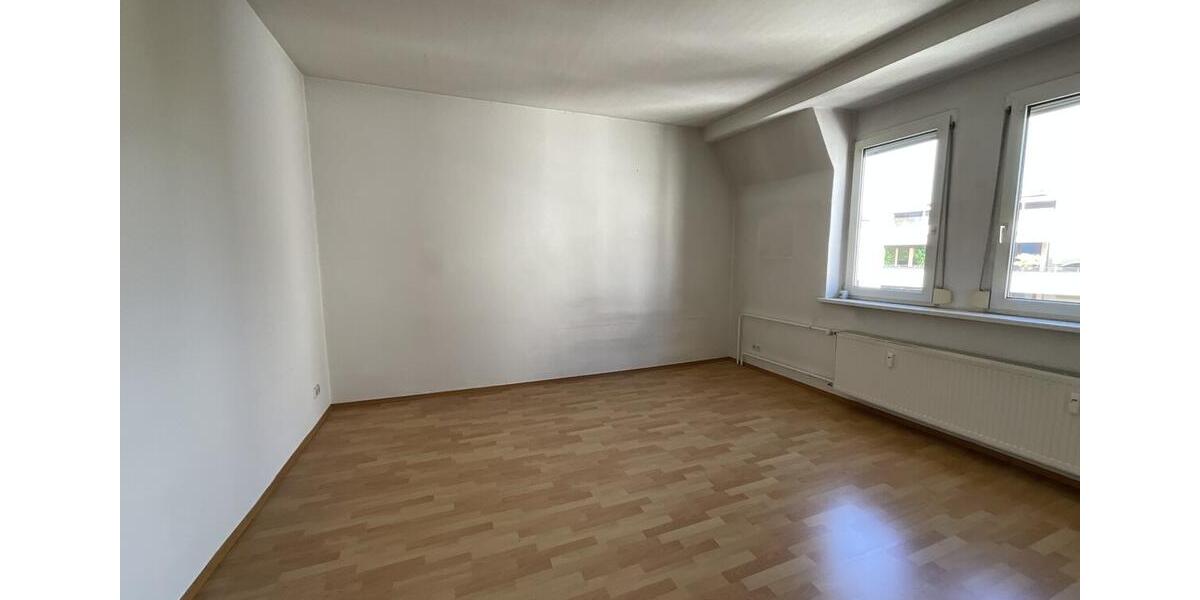 Dachgeschoßwohnung Nürnberg Eberhardshof - 3 Zimmer, 73 m&sup2;, 870&euro; | Angebot:26677291