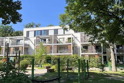 Wohnung Zirndorf - 2.5 Zimmer, 65 m&sup2;, 1.100&euro; | Angebot:25661677