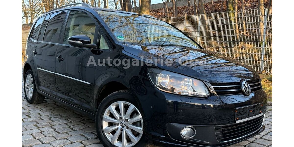 VW Touran 132.150 km 9.490 &euro; Nürnberg 90431