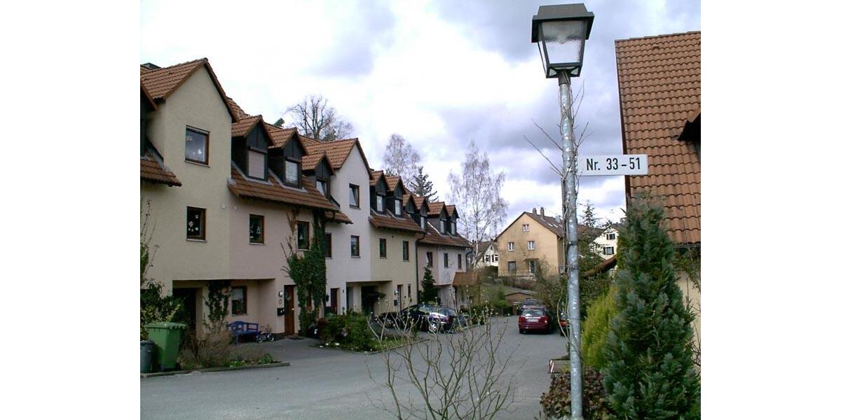Reihenhaus Röthenbach an der Pegnitz - 6 Zimmer, 160 m&sup2;, 2.150&euro; | Angebot:27614250