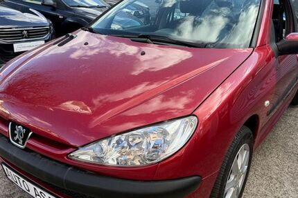 Peugeot 206 124.000 km 1.480 &euro; Fürth 90763