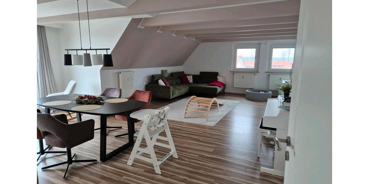 Dachgeschoßwohnung Herzogenaurach - 4 Zimmer, 108 m&sup2;, 395.000&euro; | Angebot:23759237