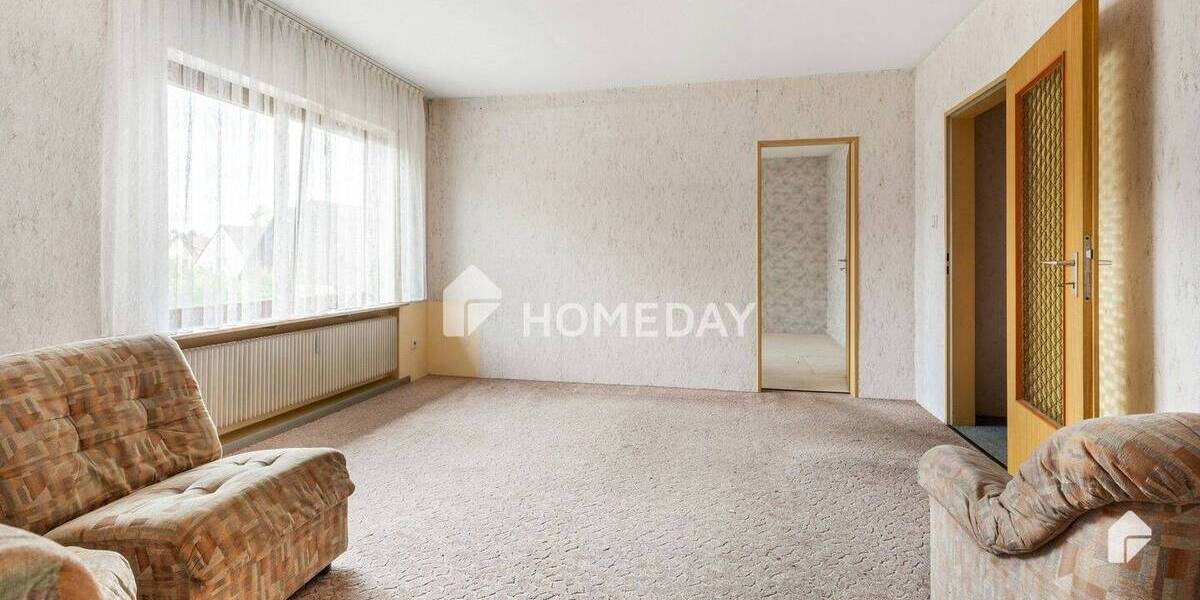 Attraktives Zweifamilienhaus mit 8 Zimmern, EBK und Garage in ruhiger Lage von Nürnberg 8 zimmer