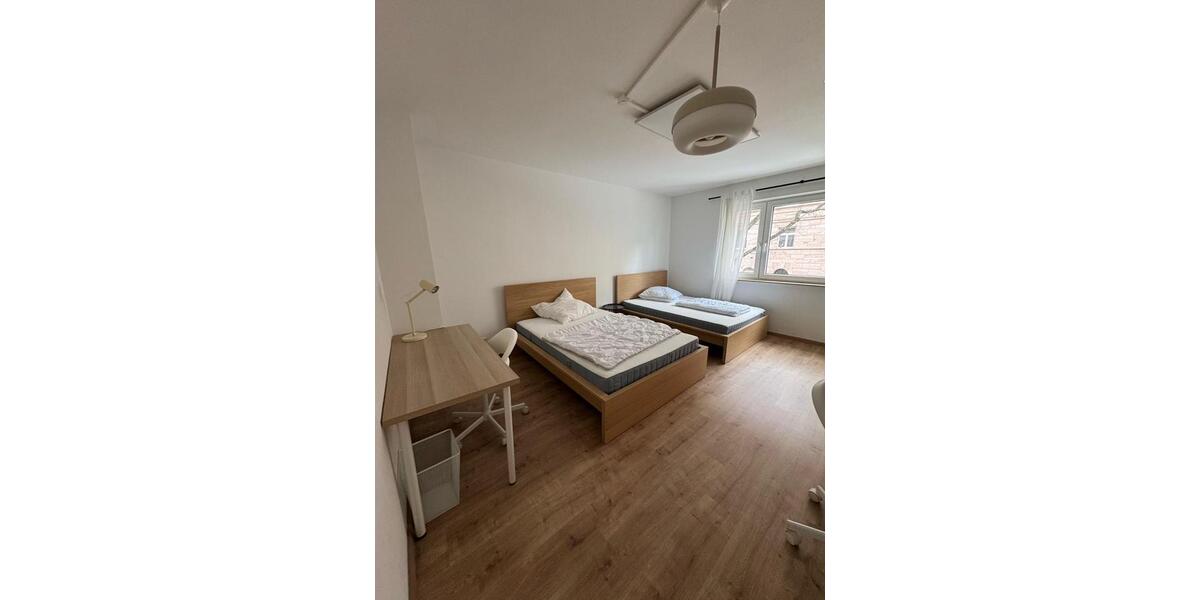 Erdgeschoßwohnung Nürnberg Gibitzenhof - 1 Zimmer, 1 m&sup2;, 425&euro; | Angebot:26573318