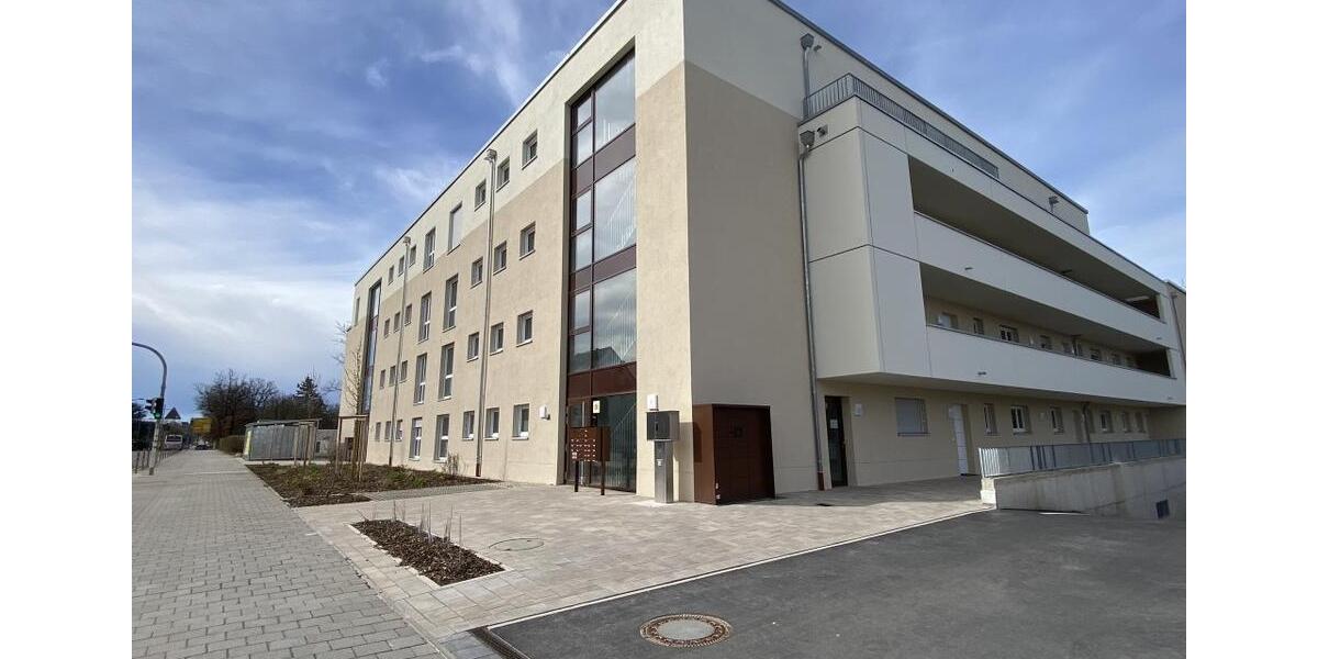 Etagenwohnung Roth - 3 Zimmer, 77 m&sup2;, 1.045&euro; | Angebot:25716689