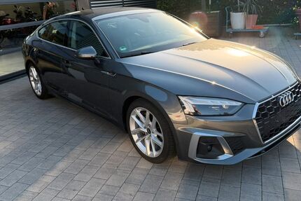 Audi A5 149.852 km 23.700 &euro; Postbauer-Heng 92353