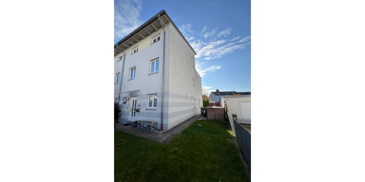 Schöne 5-Zimmer-Doppelhaushälfte in Nürnberg Worzeldorf 5 zimmer