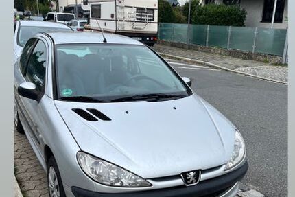 Peugeot 206 69.000 km 1.100 € Cadolzburg 90556