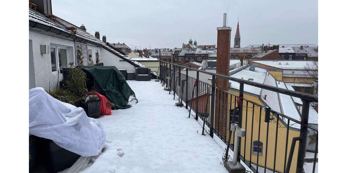 Großzügige Wohnung mit großer Terrasse, Sauna und gemütlichem Kamin - Ihr neues Zuhause! 4 zimmer