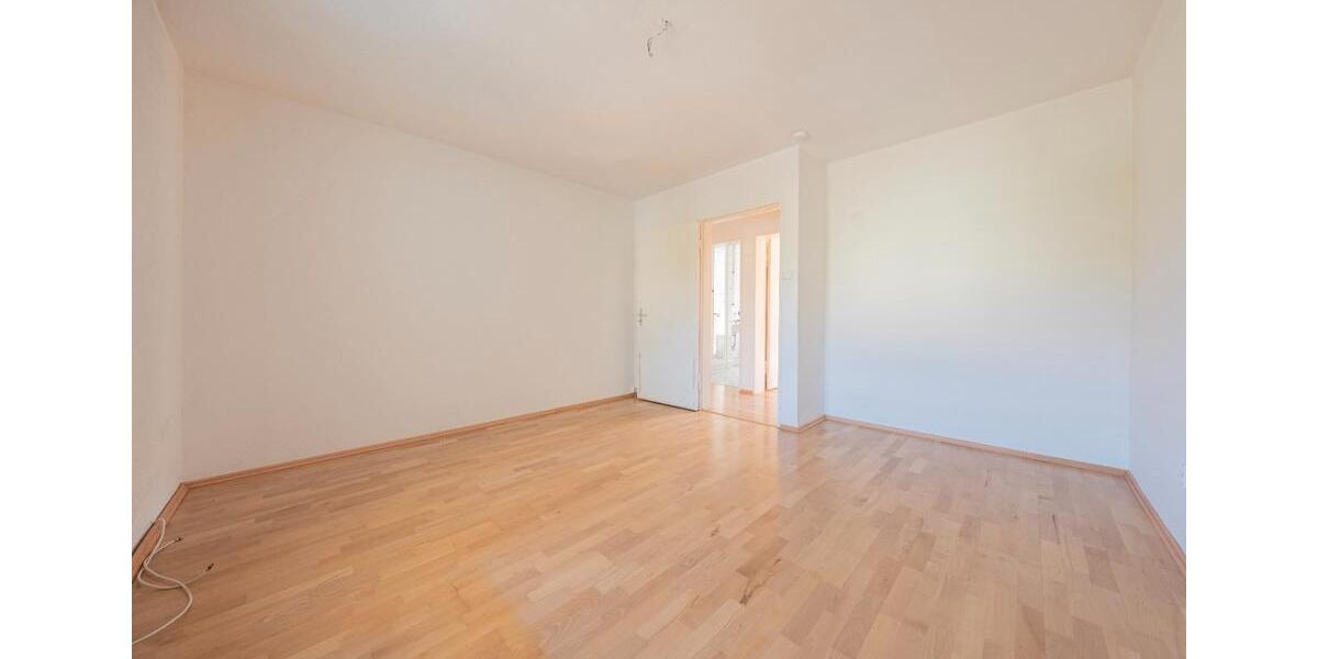 Etagenwohnung Fürth Südstadt - 3 Zimmer, 82 m&sup2;, 285.000&euro; | Angebot:27226216