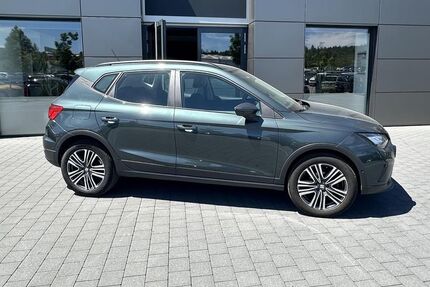 Seat Arona 48.950 km 12.890 &euro; Roth 91154