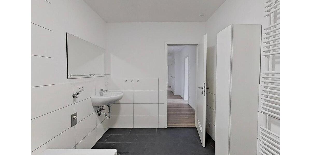 Etagenwohnung Fürth Altstadt - 3 Zimmer, 106 m&sup2;, 1.060&euro; | Angebot:25783368