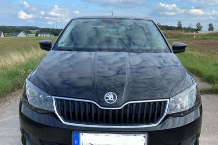 Skoda Fabia 158.000 km 7.300 € Heilsbronn 91560