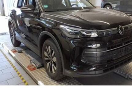 VW Tiguan 14.580 km 34.408 &euro; Nürnberg 90411