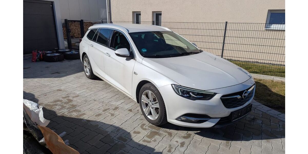 Opel Insignia 111.547 km 11.990 &euro; Rednitzhembach 91126