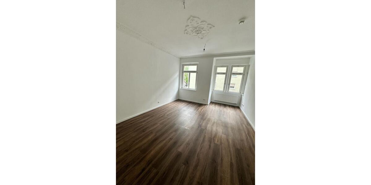 Etagenwohnung Nürnberg Hasenbuck - 2 Zimmer, 75 m&sup2;, 975&euro; | Angebot:25512584