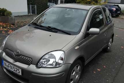 Toyota Yaris 135.235 km 1.750 € Nürnberg 90491