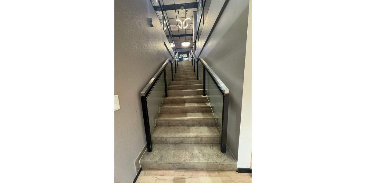 Exklusive Gelegenheit in Premiumlage- der Nürnberger Altstadt ideale Laufkundschaft 5 zimmer