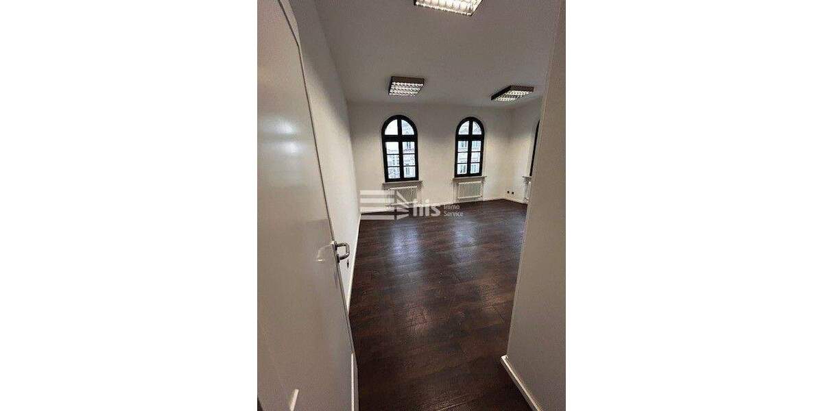 Gewerbeobjekt Fürth Innenstadt - 3.500&euro; | Angebot:25702930