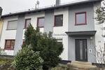 Schön geschnittene 3 Zimmer EG-Wohnung mit großer Terrasse und Garten in ruhiger Wohnlage in RH-Ost 3 zimmer