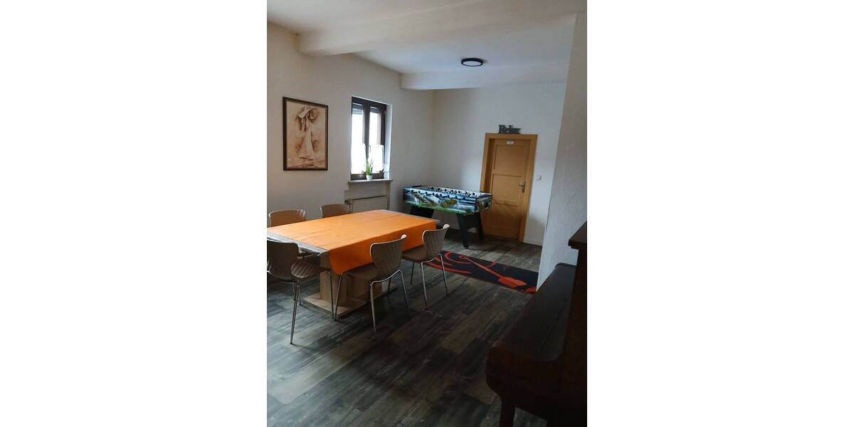 Etagenwohnung Baiersdorf - 5 Zimmer, 135 m&sup2;, 289.000&euro; | Angebot:26719612
