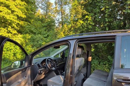 Seat Alhambra 196.000 km 9.500 &euro; Nurnberg 90473