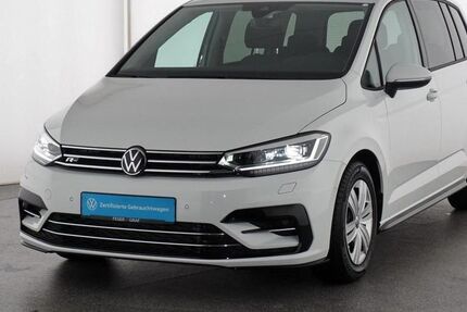 VW Touran 8.950 km 33.940 € Nürnberg 90441
