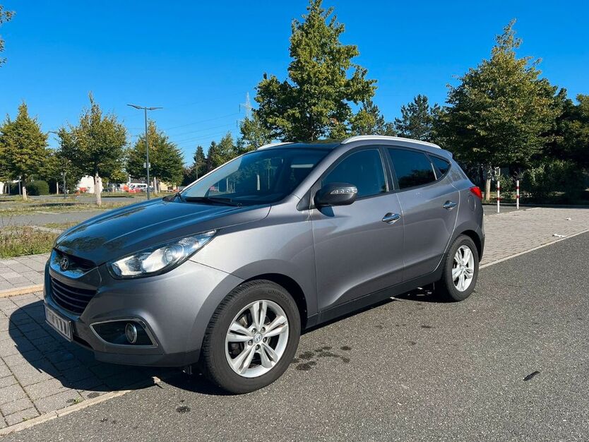 Hyundai ix35 147.000 km 8.200 € Wendelstein 90530
