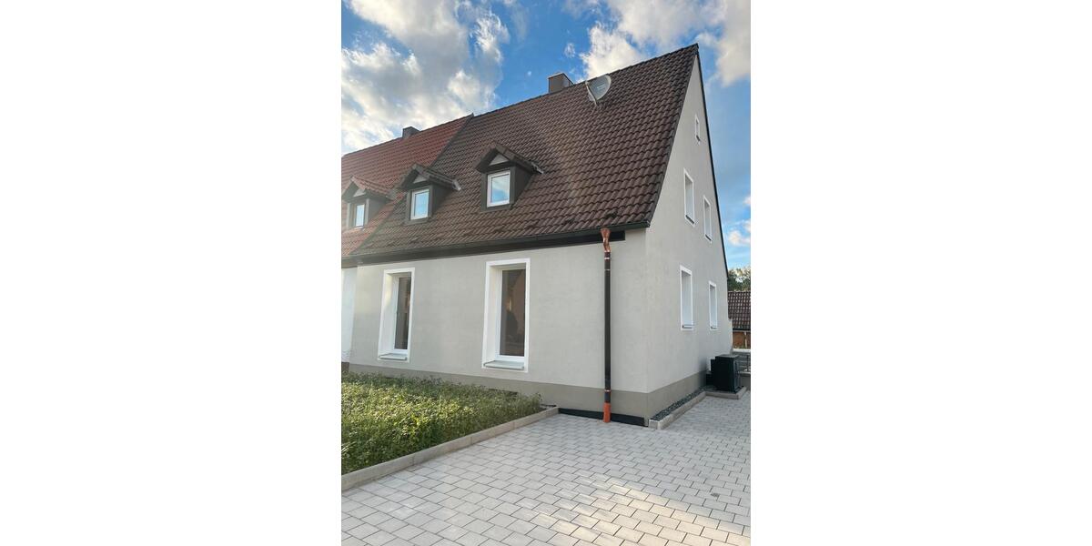 Doppelhaushälfte Allersberg Eismannsdorf - 5 Zimmer, 110 m&sup2;, 1.700&euro; | Angebot:27614268
