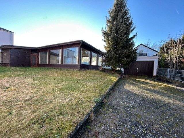 Einfamilienhaus Herzogenaurach - 7 Zimmer, 122 m&sup2;, 690.000&euro; | Angebot:25771967