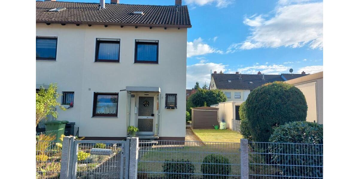 Reihenhaus Schwabach - 4 Zimmer, 105 m&sup2;, 379.000&euro; | Angebot:26165393