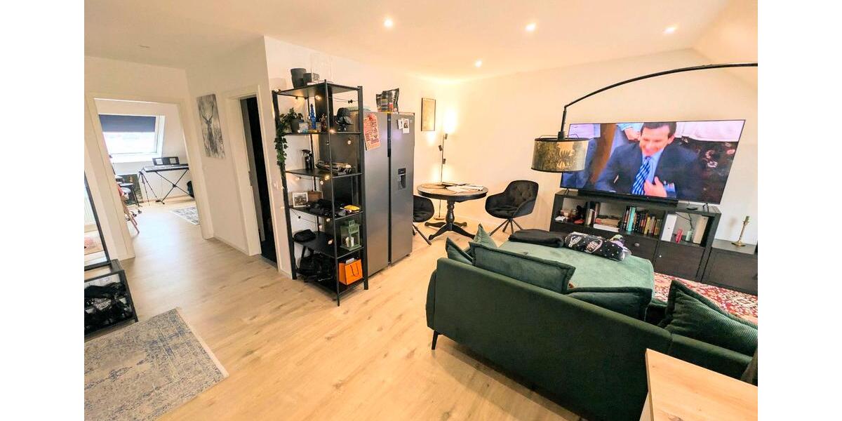 Kernsanierte 3Zi. Maisonette Wohnung inkl. Tiefgarage und Keller 3 zimmer