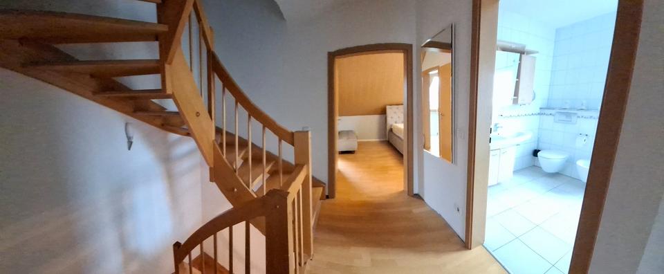 Doppelhaushälfte Fürth Südstadt - 6 Zimmer, 150 m&sup2;, 595.000&euro; | Angebot:26323054