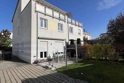 Haus zum Kaufen in Nürnberg 635.000 € 140 m² 5 zimmer