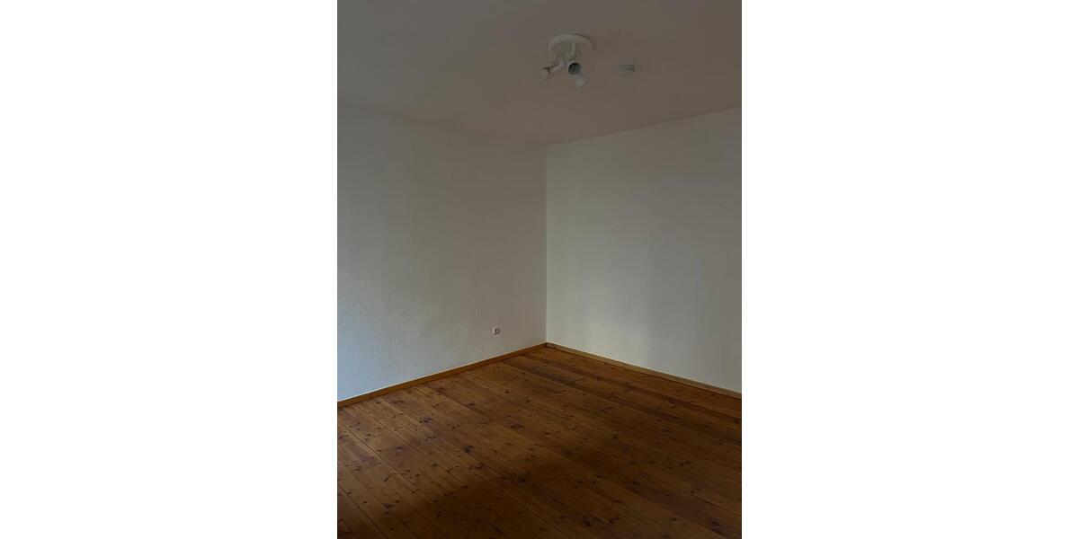 Etagenwohnung Nürnberg Herrnhütte - 1 Zimmer, 40 m&sup2;, 599&euro; | Angebot:25179981