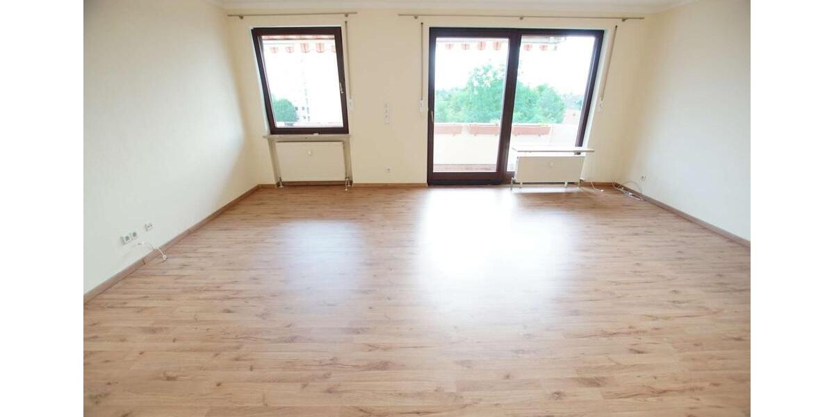 Etagenwohnung Nürnberg Schnepfenreuth - 2 Zimmer, 68 m&sup2;, 903&euro; | Angebot:25564187