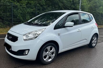 Kia Venga 99.898 km 4.999 &euro; Nürnberg 90475