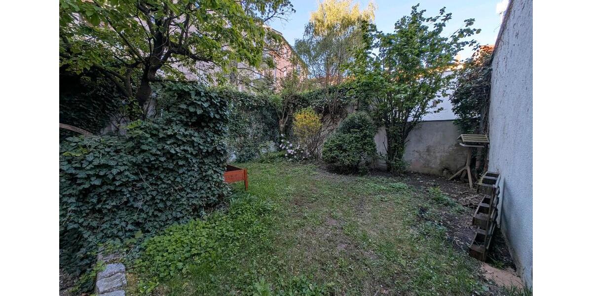 Dachgeschoßwohnung Nürnberg Hasenbuck - 3 Zimmer, 102 m&sup2;, 409.000&euro; | Angebot:26355393