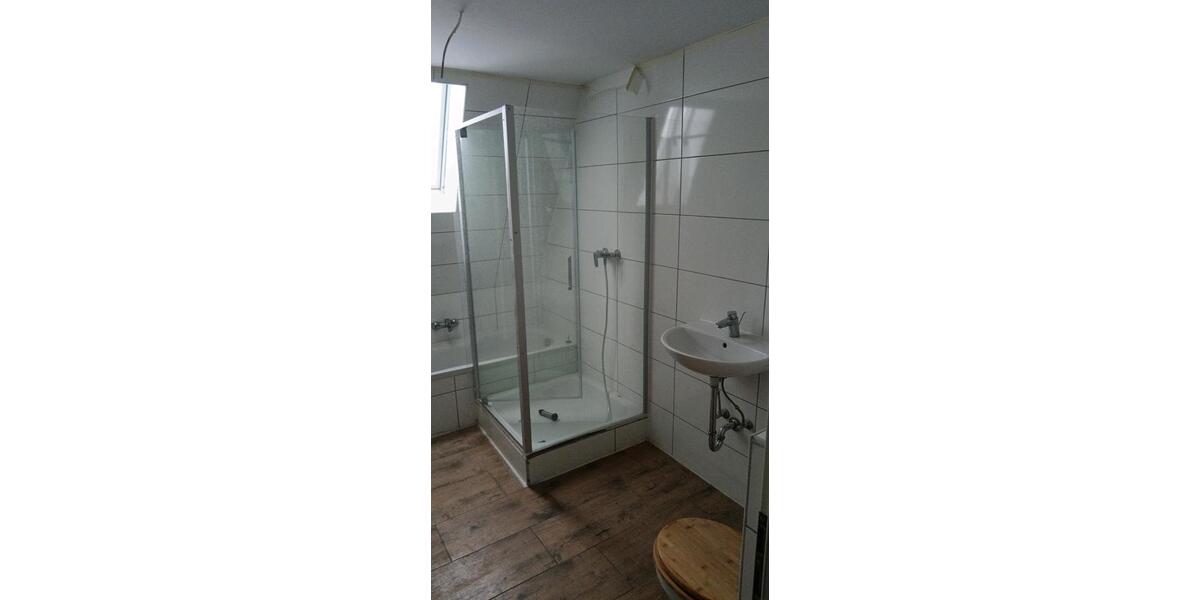 Neubaustandard - Dachgeschosswohnung 5 zimmer