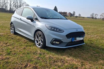 Ford Fiesta 42.000 km 16.299 &euro; Leinburg 91227