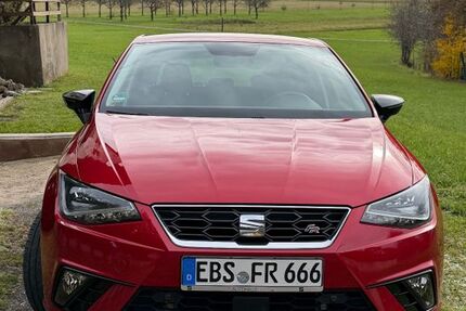 Seat Ibiza 84.000 km 12.900 € Hemhofen 91334