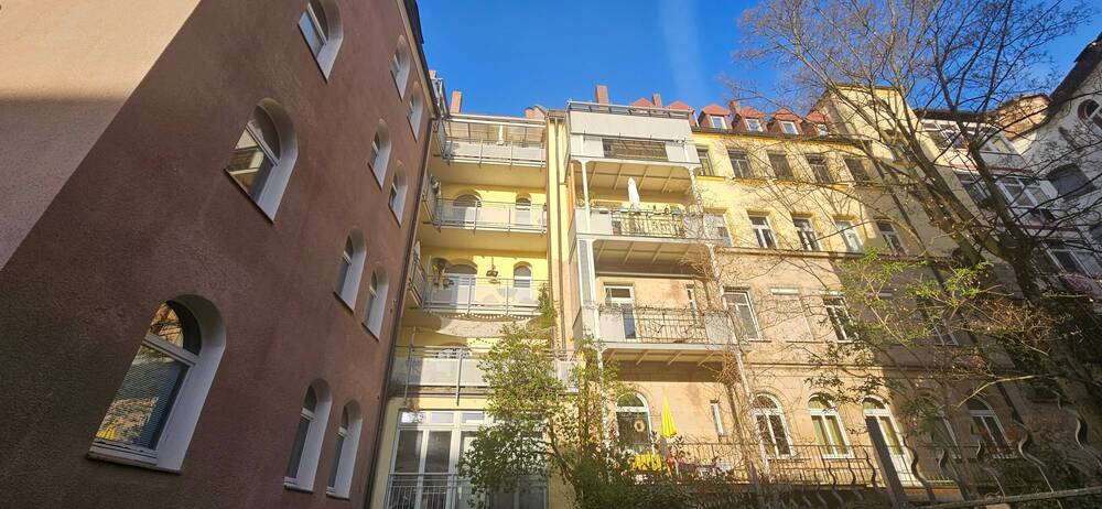 Einziehen und Aufleben - Attraktive 5 Zimmer Wohnung mit Balkon an der Bucher Straße von Nürnberg 5 zimmer