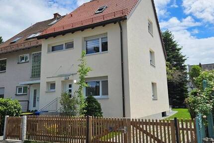 Haus Nürnberg Ziegelstein - 5 Zimmer, 160 m&sup2;, 1.820&euro; | Angebot:26917459