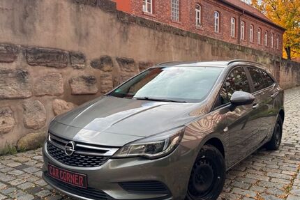 Opel Astra 215.000 km 2.999 € Haag 91126