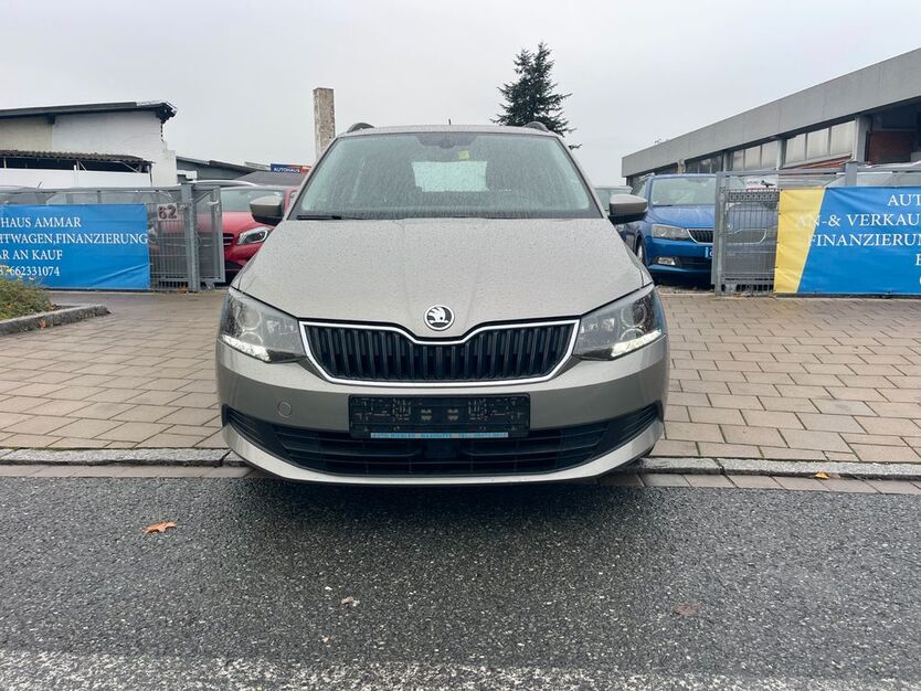 Skoda Fabia 127.285 km 8.999 € Fürth 90763