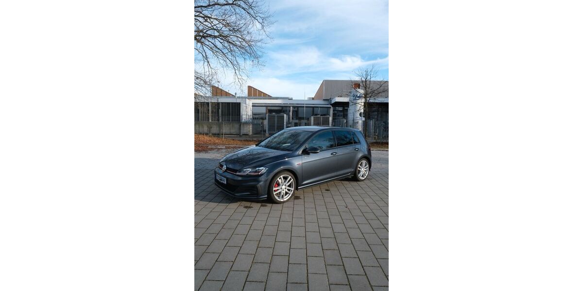 VW Golf 49.800 km 21.990 &euro; Nürnberg 90491