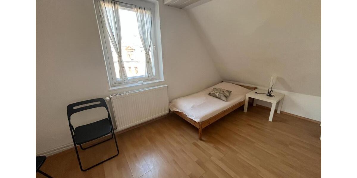 Etagenwohnung Fürth Altstadt - 5 Zimmer, 125 m&sup2;, 1.350&euro; | Angebot:26281604