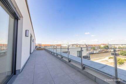 Wohnung Fürth Altstadt - 3 Zimmer, 121 m&sup2;, 1.550&euro; | Angebot:26773695